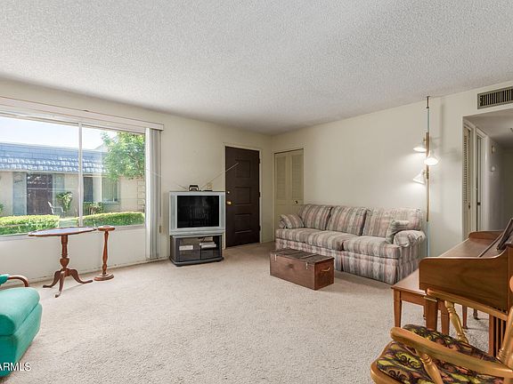 4th image of 4719 N 21ST Avenue