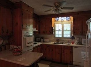 412 Cherokee Dr, Warner Robins, GA 31093