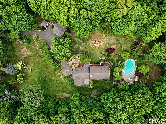 2nd image of 16 Shady Lane