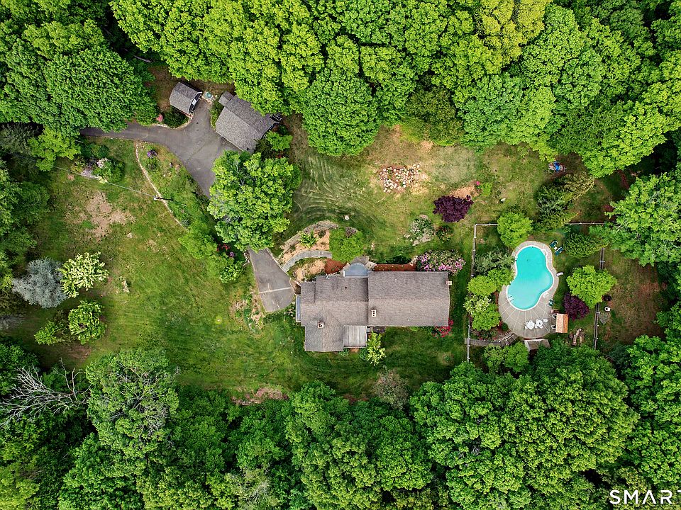 1st image of 16 Shady Lane