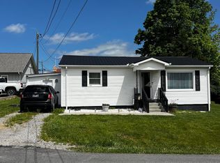 71 Taylor Ave, Crossville, TN 38555