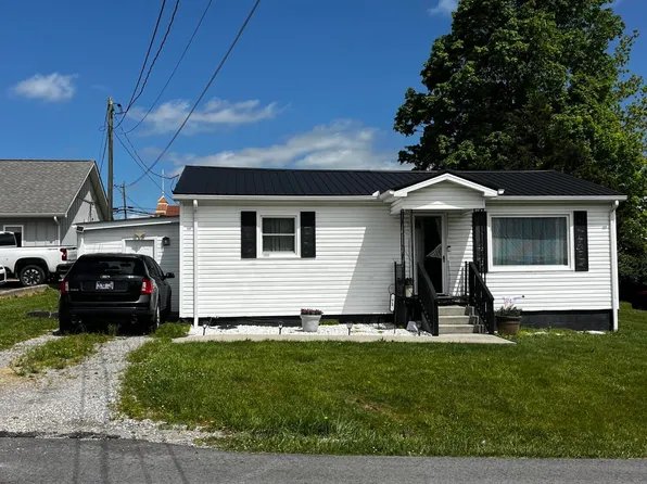 71 Taylor Ave, Crossville, TN 38555