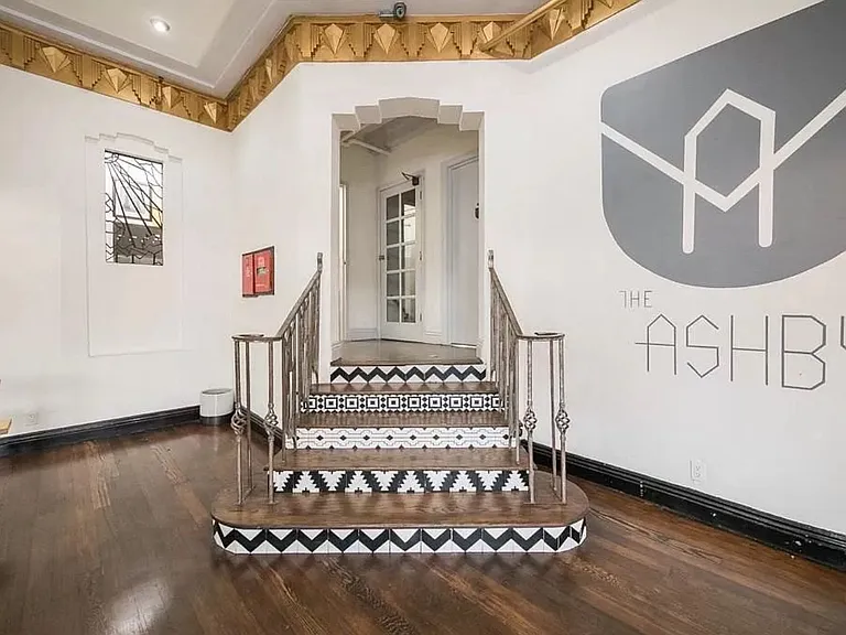 The Ashby — Photo 3