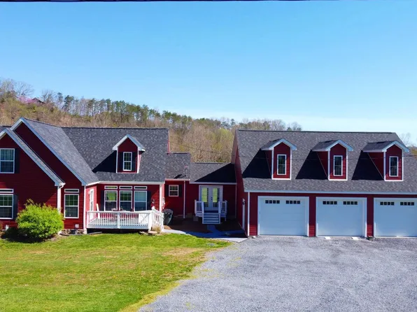 1261 Rushing River Rd, Augusta, WV 26704