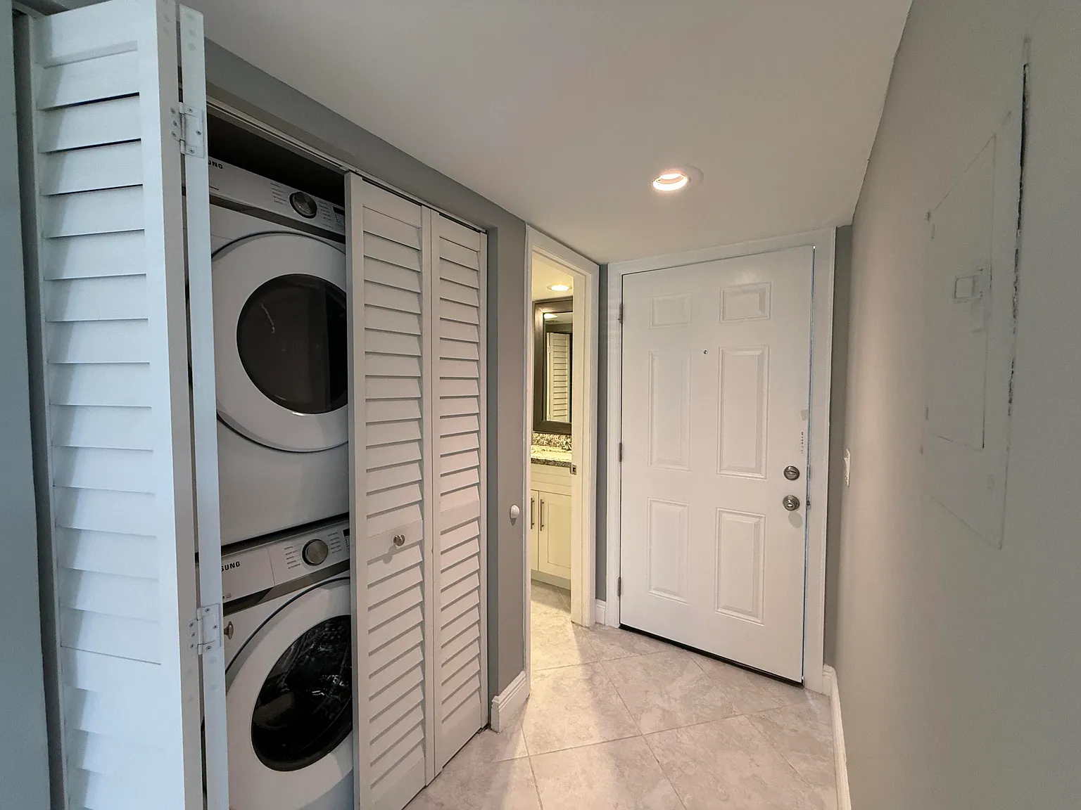 1 bed, 1.5 bath, 795 sqft, $1,700 — Photo 4