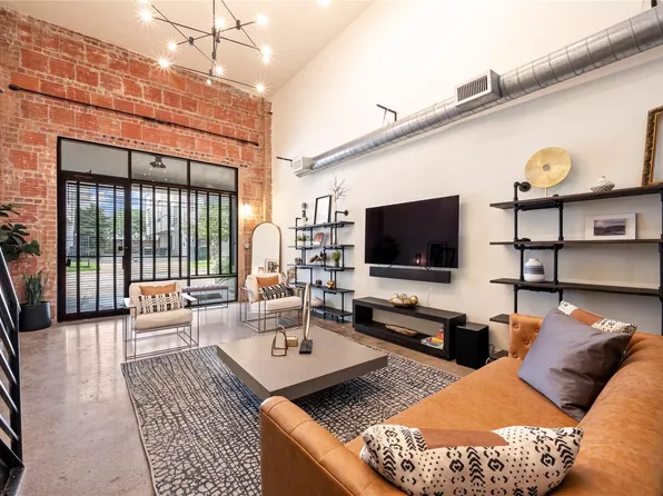1601 W Webster St APT 7, Houston, TX 77019