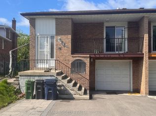 243 Shawnee Cir, Toronto, ON M2H 2Y3