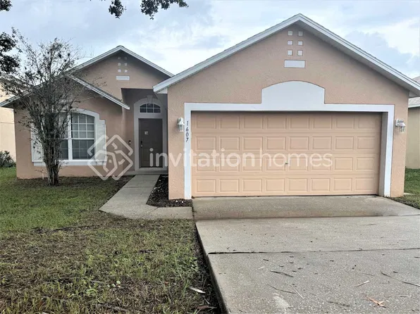 1607 Fitzgerald Dr, Dundee, FL 33838