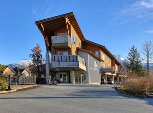 40775 Tantalus Rd #1, Squamish, BC V8B0N2