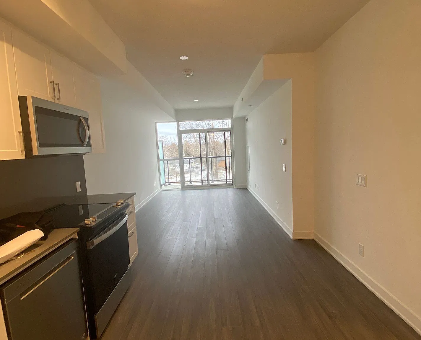 1 bed, $1,925 — Photo 2