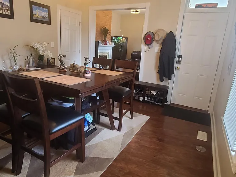 209 Miami Ave — Photo 7