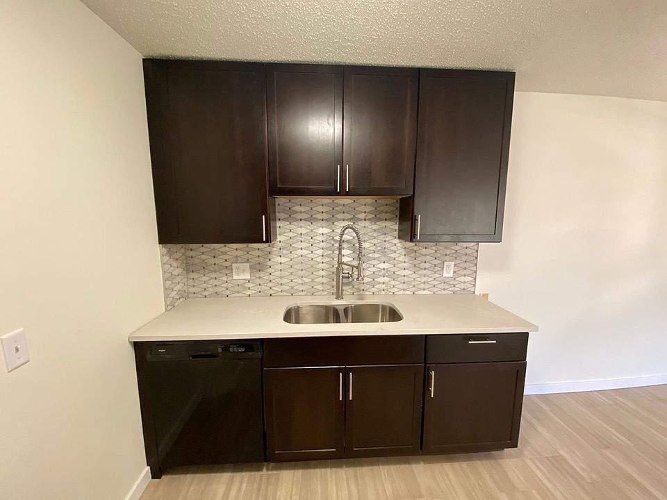 777 Excelsior Blvd, Excelsior, MN 55331 Zillow