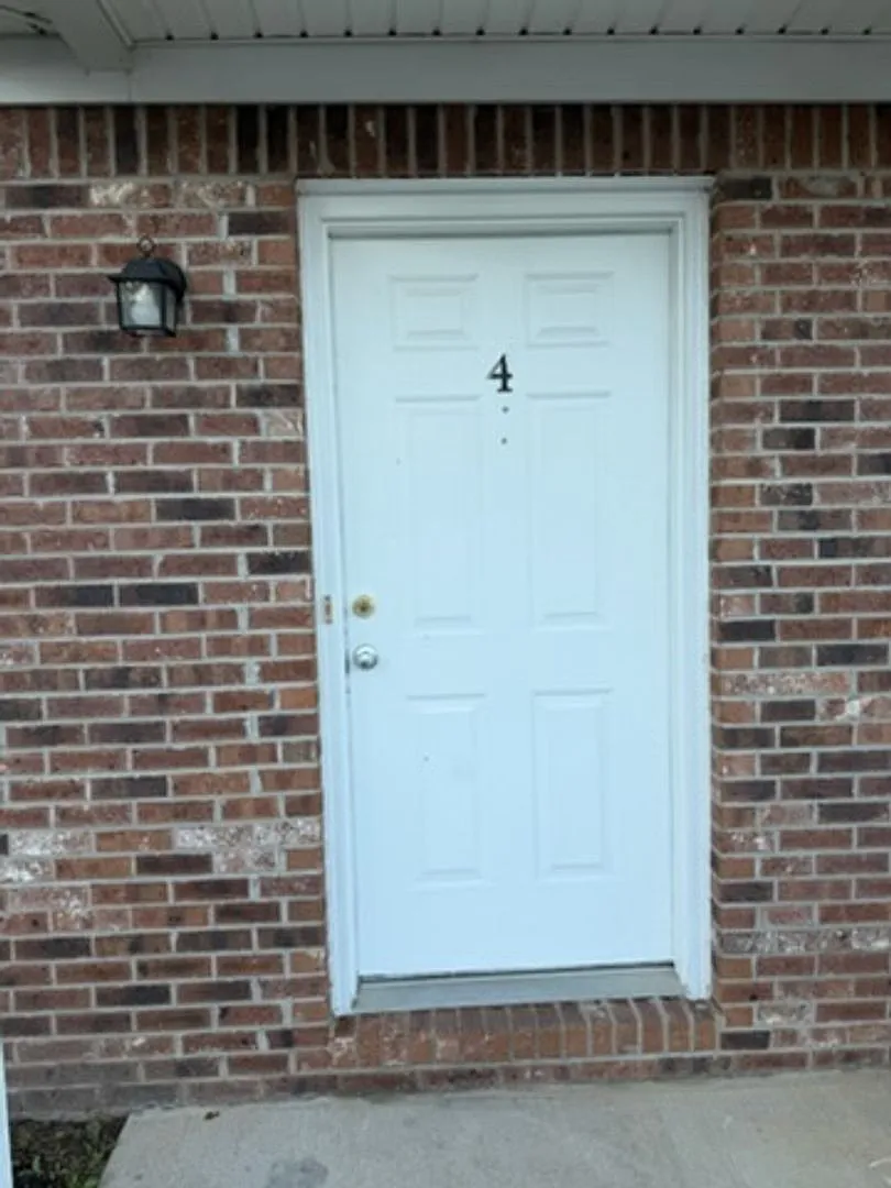 705 Four Mile Avenue — Photo 2