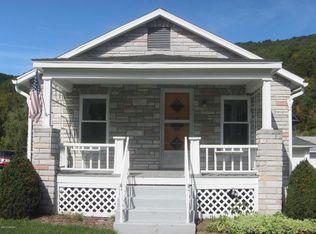 1226 Mosquito Valley Rd, South Williamsport, PA 17702