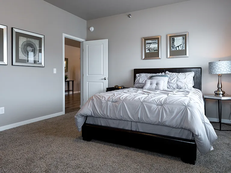 Shadow Crest Townhomes — Photo 6