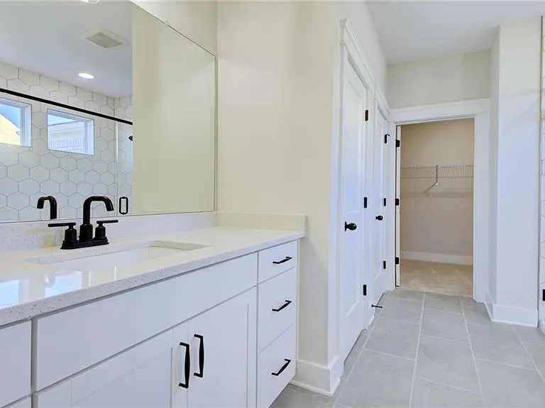 6904 Lancelot Ct — Photo 27