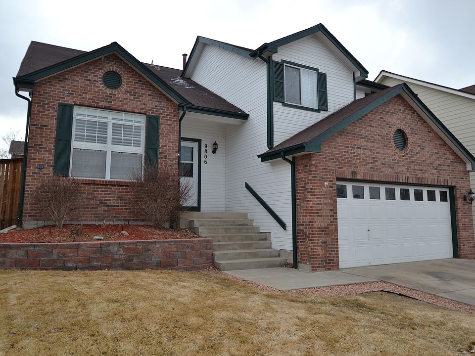 9806 FOXHILL CIRCLE...