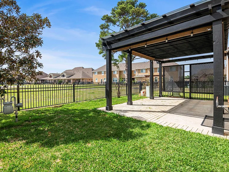 18723 Cypress Loch Dr — Photo 26