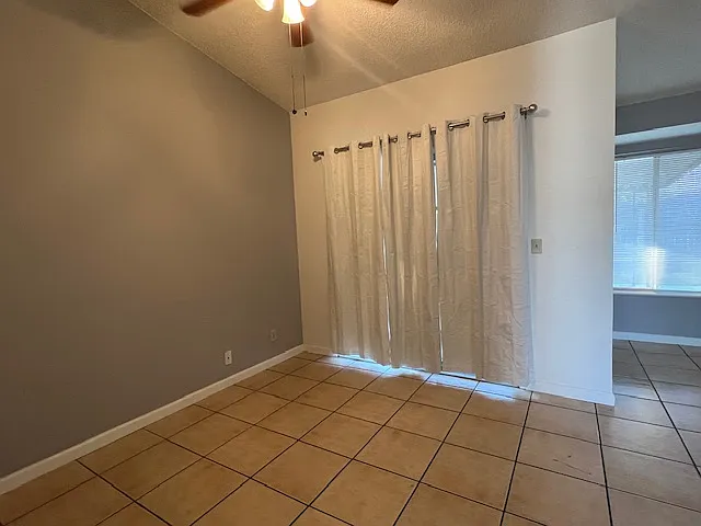 8189 Hemingway Dr — Photo 8