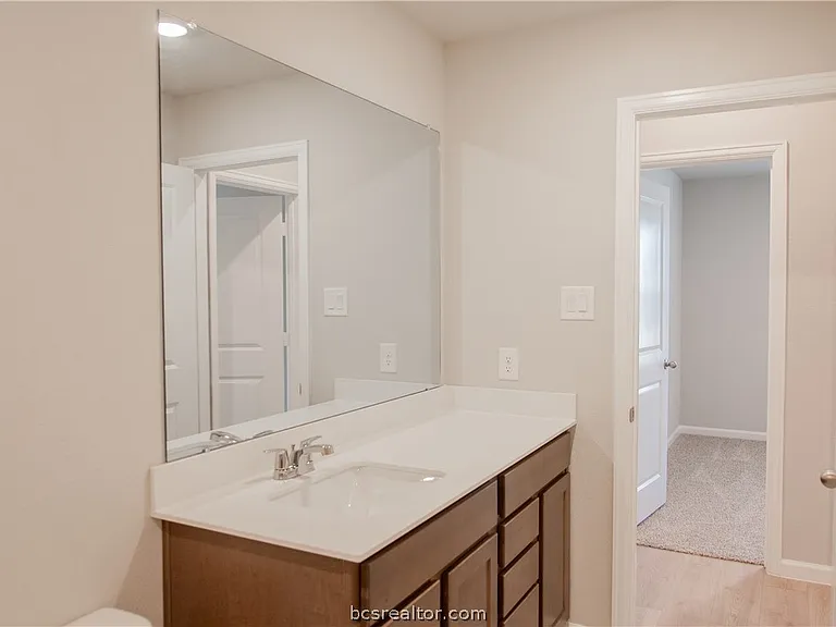 10649 Knox Landing Dr — Photo 9