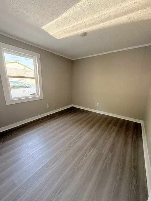2 bed, $975 — Photo 4