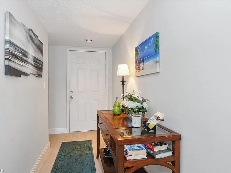 1250 Yesica Ann Cir #E-102 — Photo 3