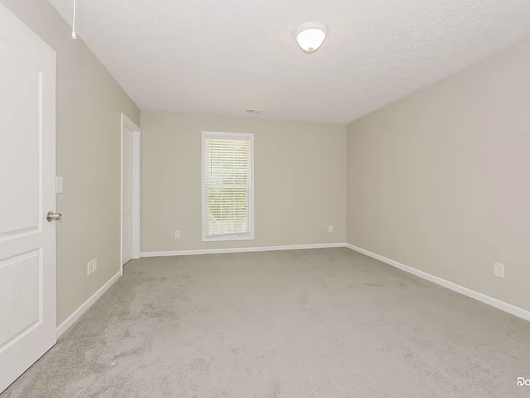 770 Millstone Dr — Photo 14