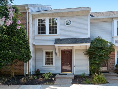 3345 Lakeside View Dr, Falls Church, VA, 22041