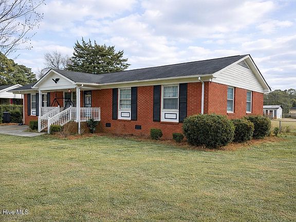 2nd image of 1717 Martin Luther King Drive