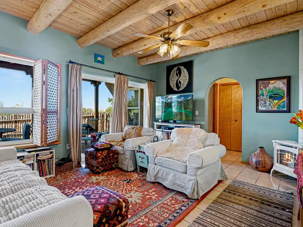 14 Melado Dr, Santa Fe, NM 87508