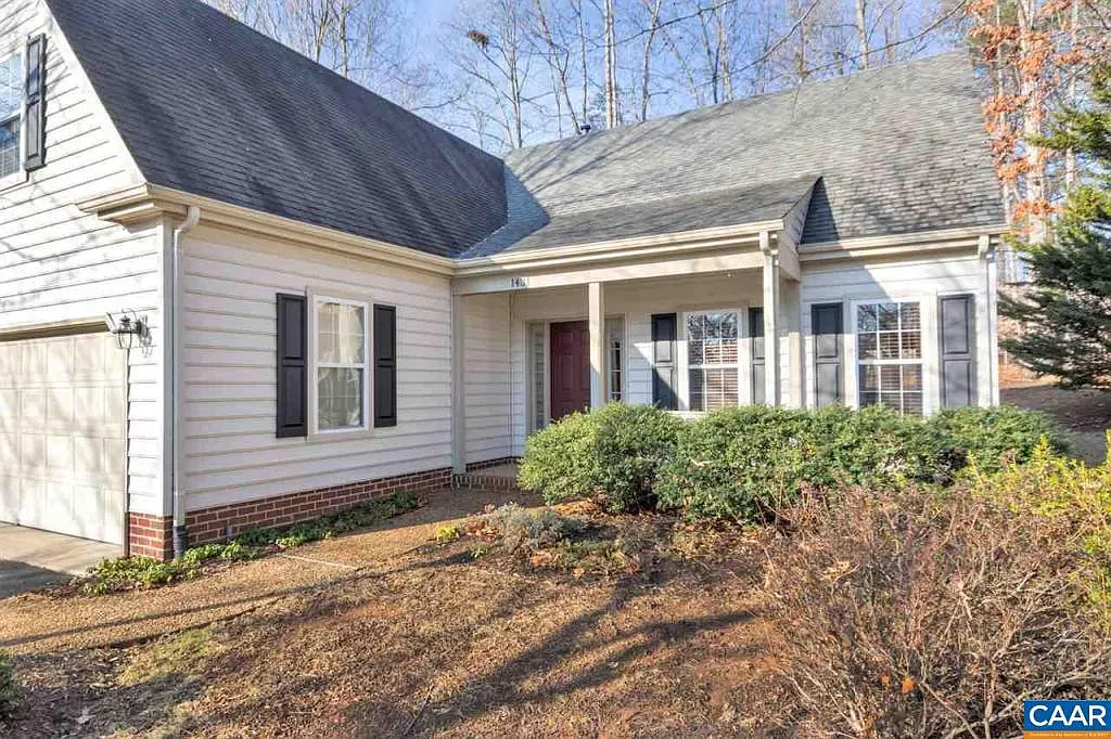 1431 Birchcrest Ln photo 1
