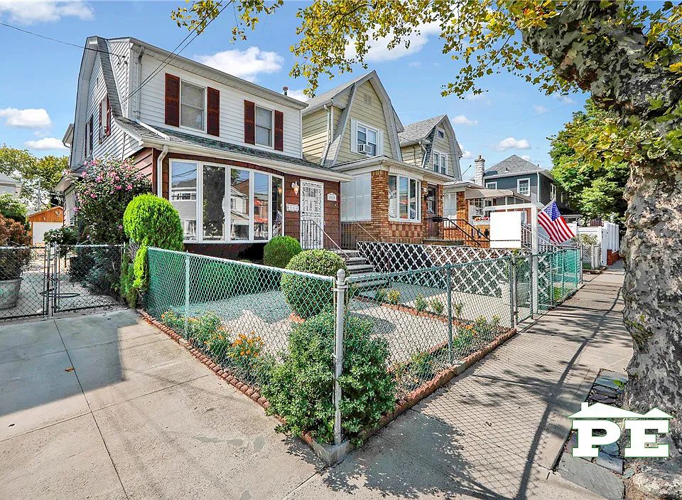 1st image of 2020 Kimball St