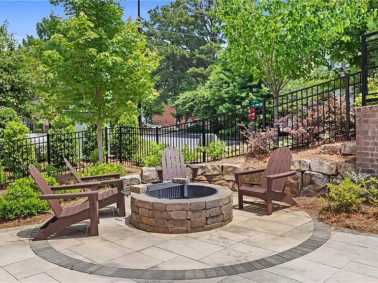 371 Grant Cir #1844 — Photo 36