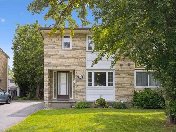 132 Greendale Cres, Kitchener, ON N2A 2R6