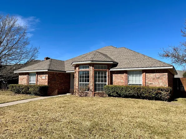 5806 Foxcroft Dr, Amarillo, TX 79109