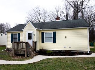 38710 Adkins Rd, Willoughby, OH 44094