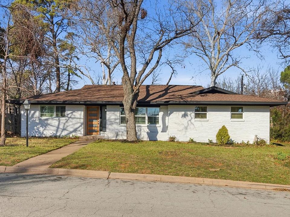 1st image of 1509 University Dr