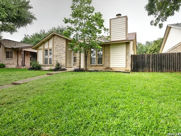 13706 Winding Hl, San Antonio, TX 78217