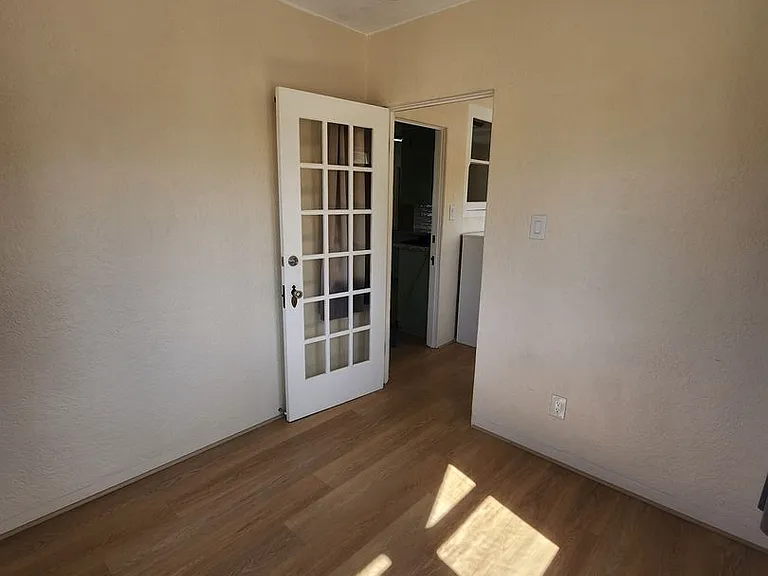 659 Valley Rd — Photo 15