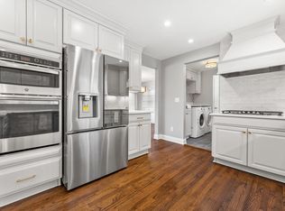 850 Janacek ROAD, Brookfield, WI 53045