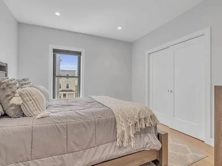 24 Rawson St #3 — Photo 13