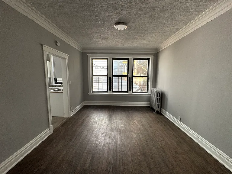 2666 E 77th St #1 — Photo 20