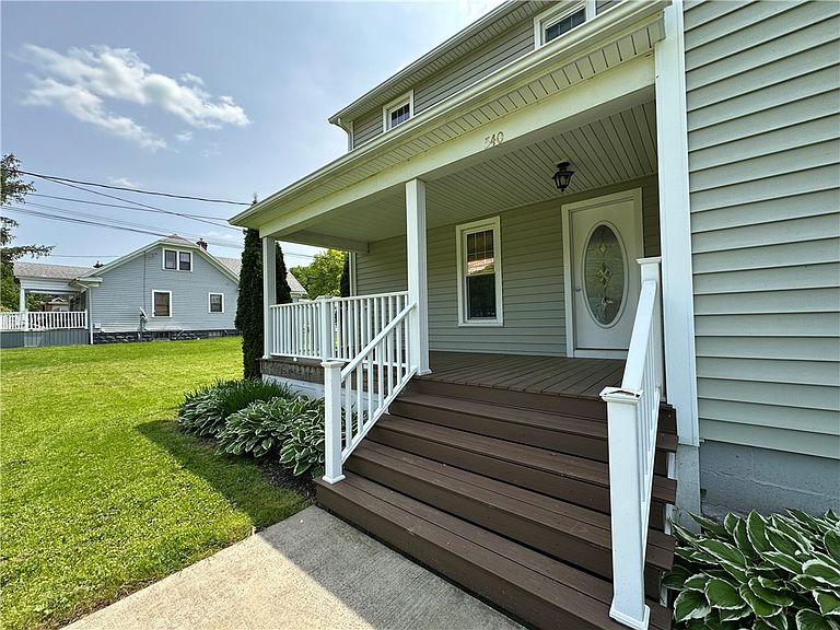 Listing photo 5