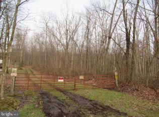 121B Green Springs Rd, Hanover, PA 17331