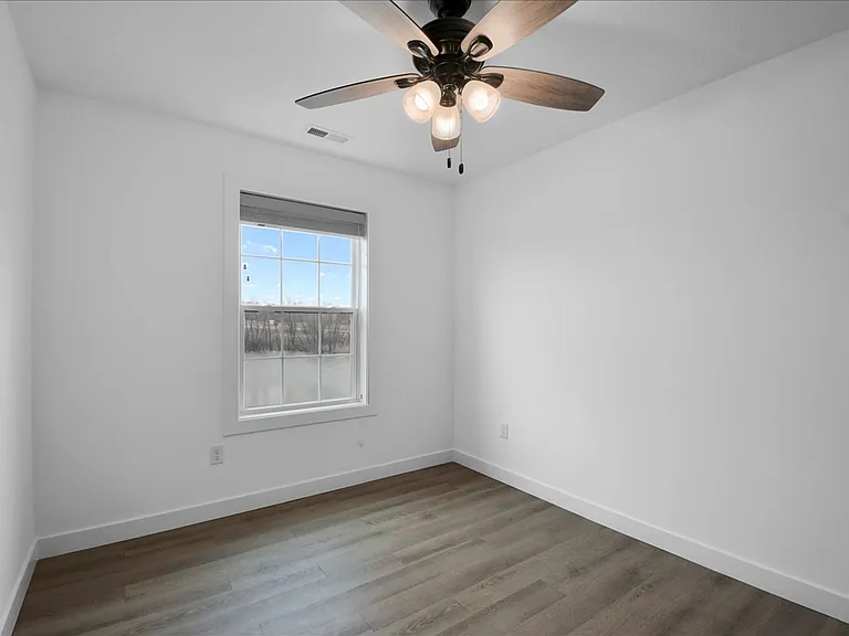 3311 Stoneway Ct — Photo 11