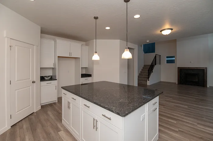4366 E Willow Oak Way — Photo 12