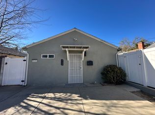 8135 Loma Verde Ave, Canoga Park, CA 91304