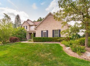 8308 Brookstone Ln, Clarkston, MI 48348