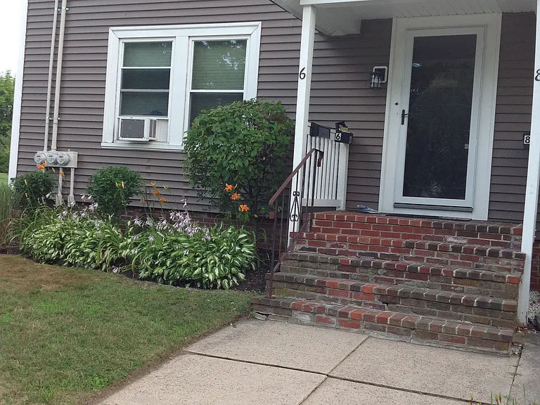 6-8 2nd St #2 — Photo 26