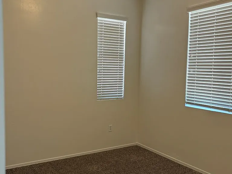 896 W Calle Estrella De Noche — Photo 14